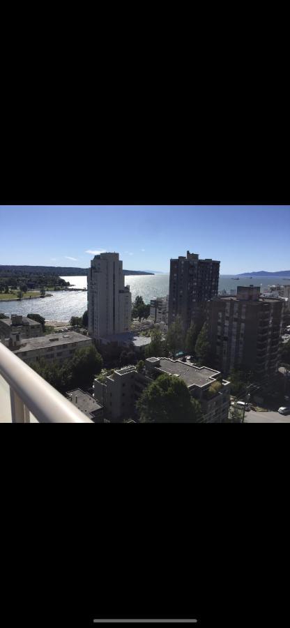 Lovely Condo Vancouver Exterior foto